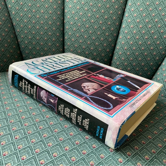Five Complete Novels of Murder And Detection by Agatha Christie. Vintage 1986 - Picture 7 of 8